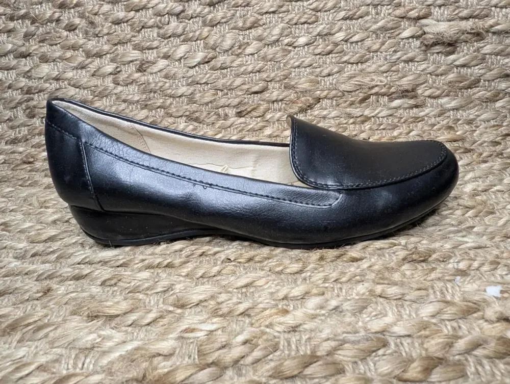 New! Life Stride Soft System Shoes Womens 9 W Black Loafers Slip On Career